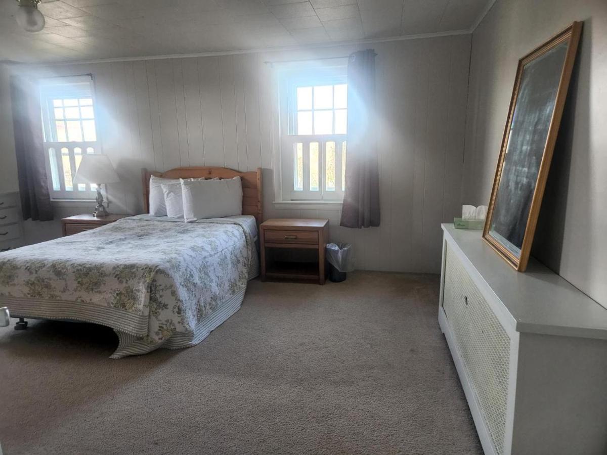 Spruce Lane Lodge And Cottages Smoketown  Екстериор снимка