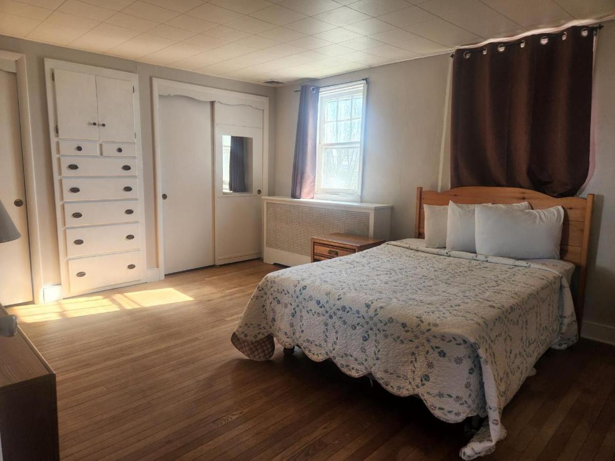 Spruce Lane Lodge And Cottages Smoketown  Екстериор снимка