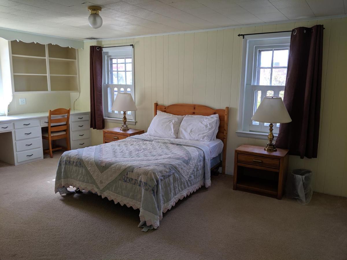 Spruce Lane Lodge And Cottages Smoketown  Екстериор снимка